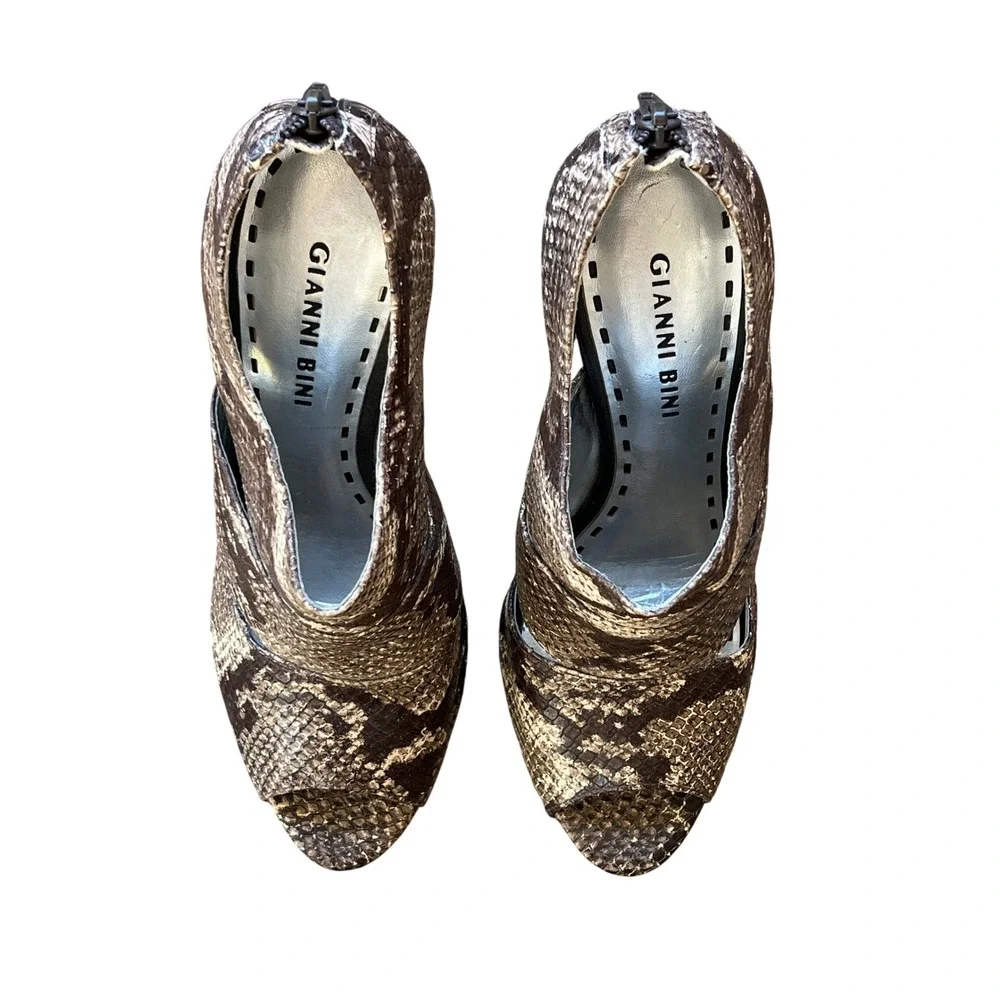 Gianni Bini Snakeskin Embossed Leather Peep Toe Stiletto Heel Booties Brown 7.5M